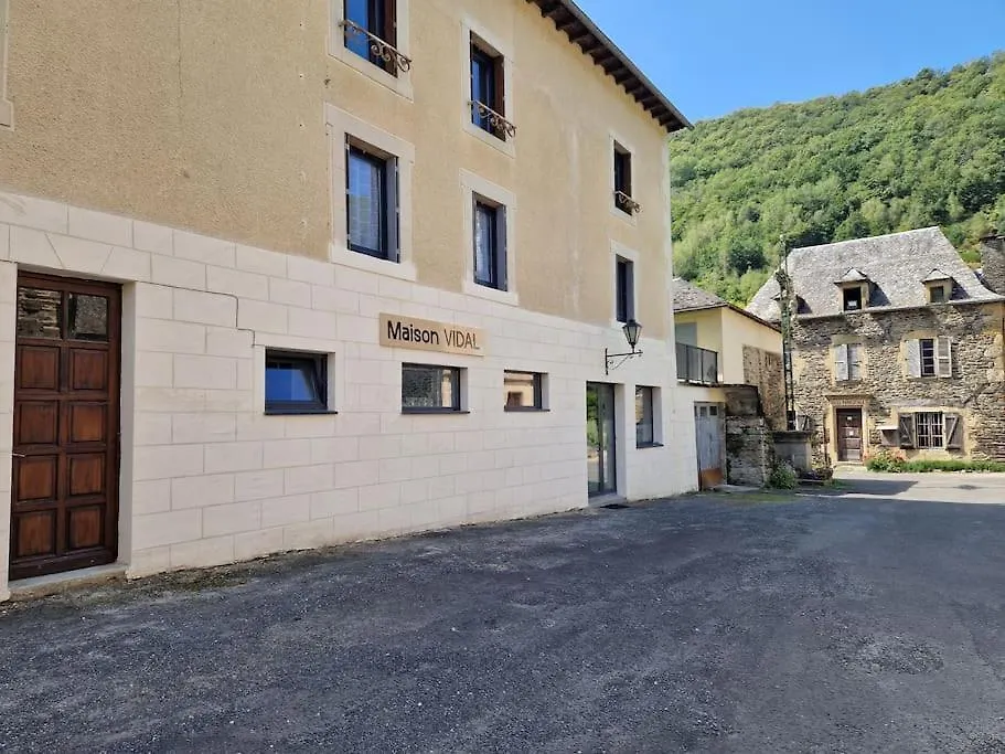 Maison Vidal, Au Pied De L'Aubrac Coubisou 0*,
